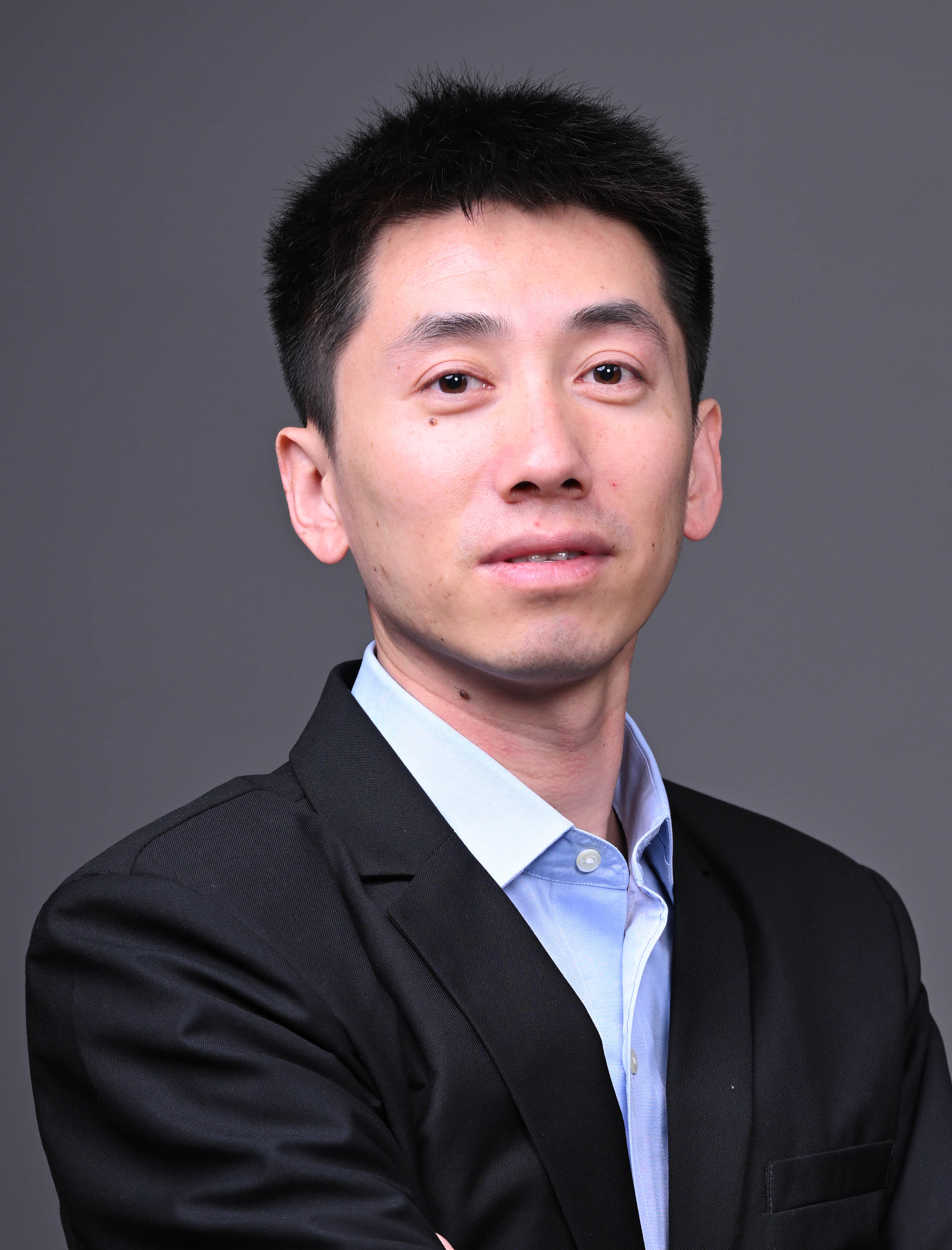 周潇峰